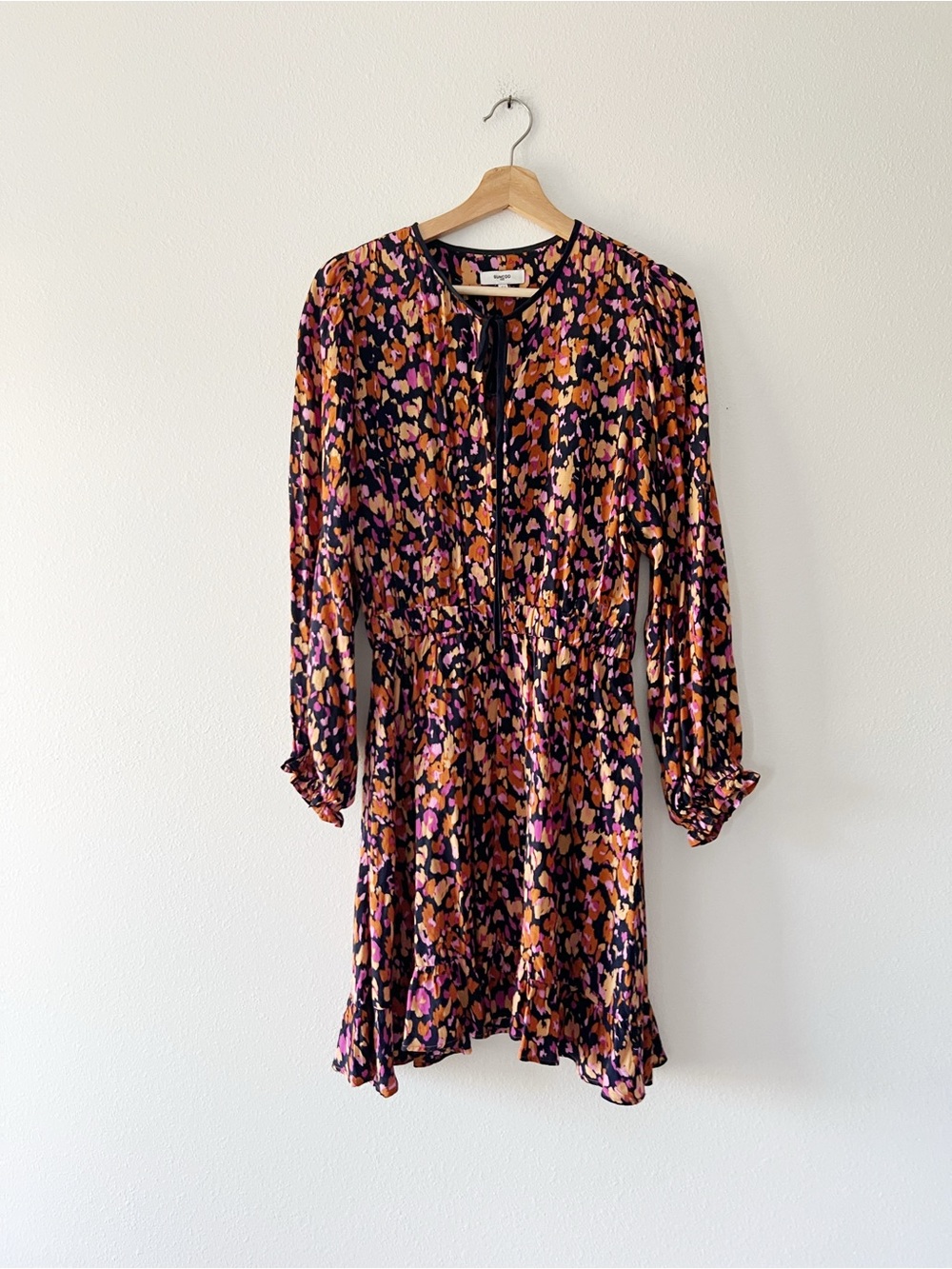 SUNCOO | Long Sleeve Pleated Floral Mini Dress | T1 (small)